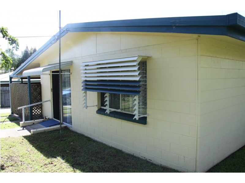 14 Polmaise Street, Boyne Island QLD 4680