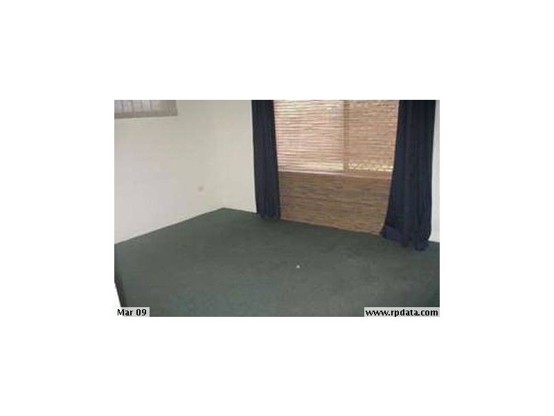 2/9 Shara Court, Boyne Island QLD 4680