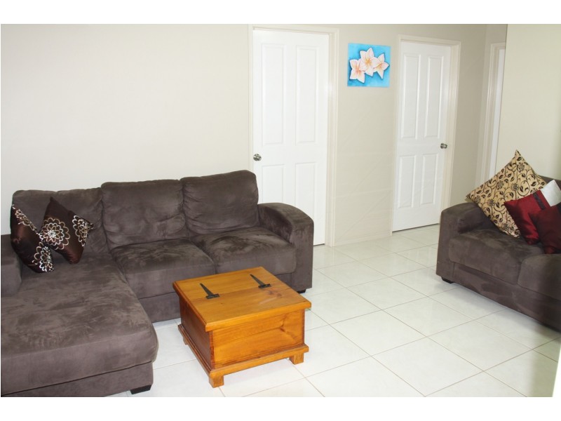 3 Jeana Close, Boyne Island QLD 4680