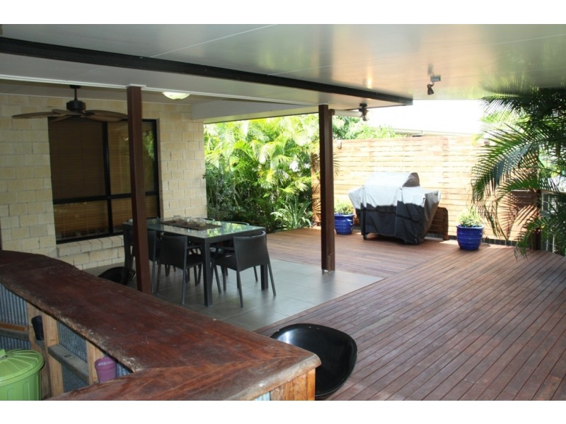 3 Jeana Close, Boyne Island QLD 4680