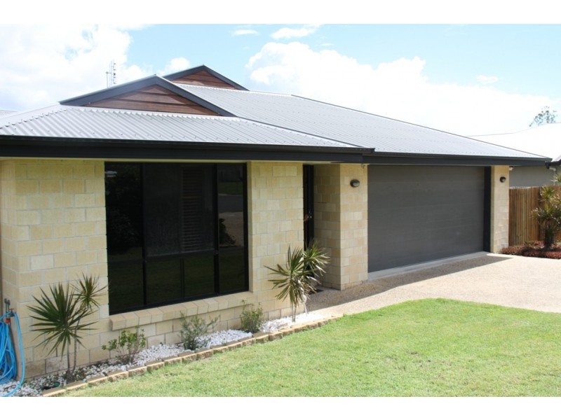 3 Jeana Close, Boyne Island QLD 4680