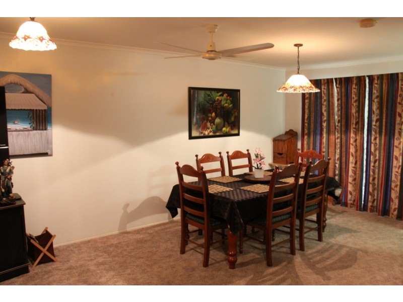 84 Booth Avenue, Tannum Sands QLD 4680