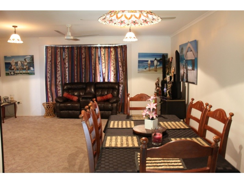 84 Booth Avenue, Tannum Sands QLD 4680