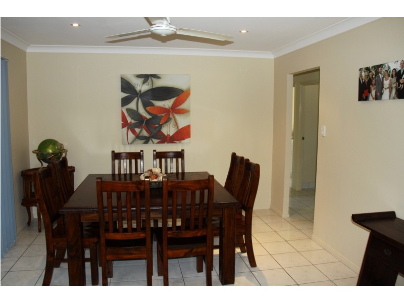 1 Alpine Ave, Boyne Island QLD 4680