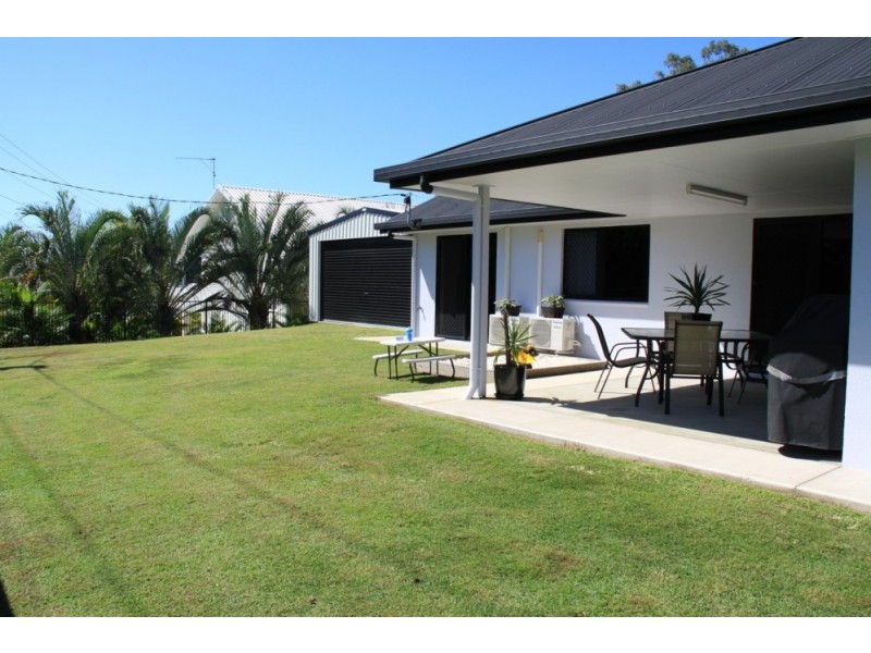 1 Alpine Ave, Boyne Island QLD 4680
