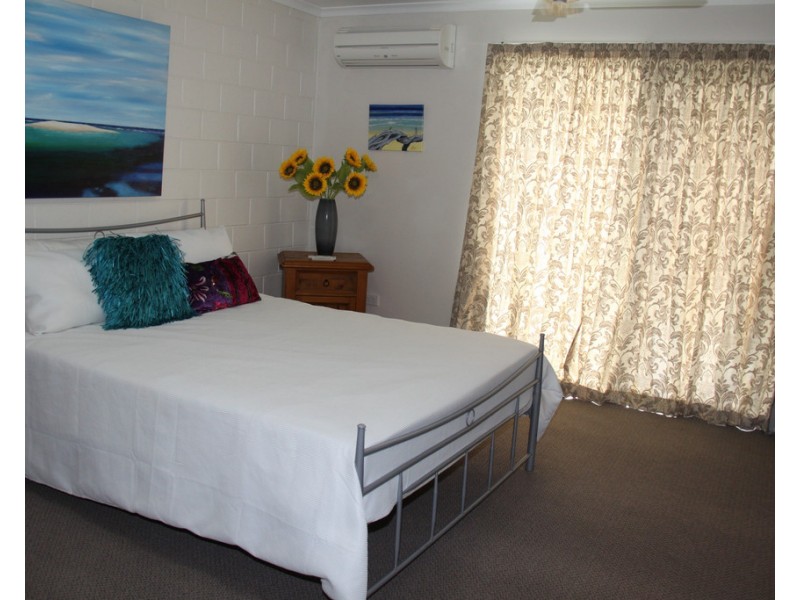 27B Beach Avenue, Tannum Sands QLD 4680