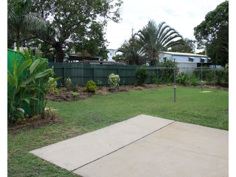 27B Beach Avenue, Tannum Sands QLD 4680