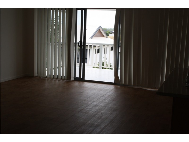 2A 6A Jenny Lind Ct, Boyne Island QLD 4680