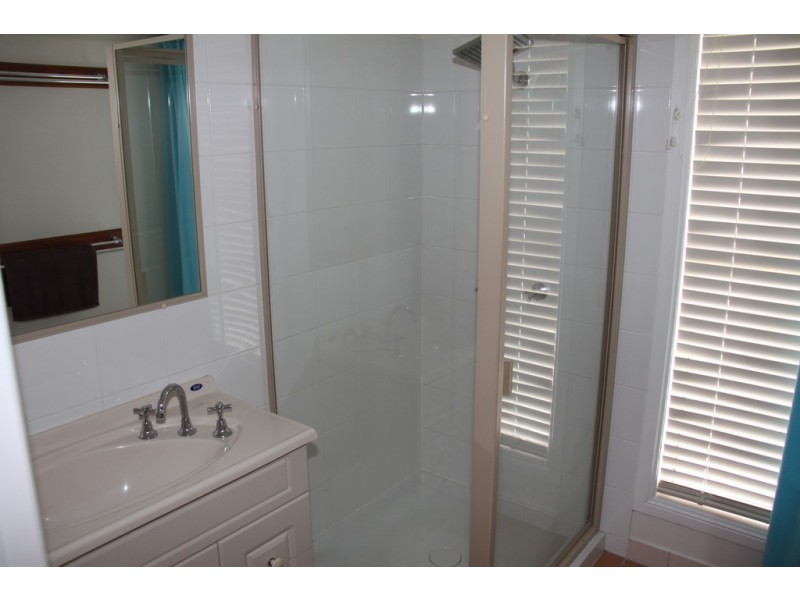 36 Beltana Drive, Boyne Island QLD 4680