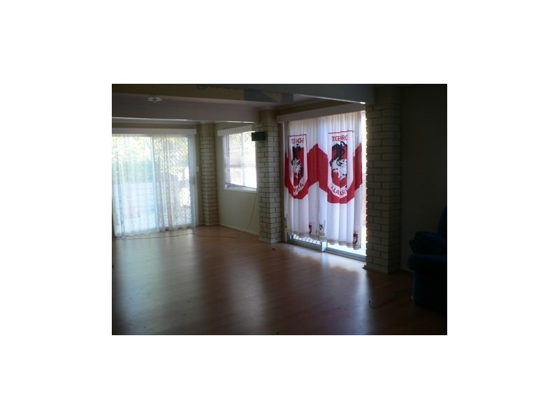 125 Tarcoola Drive, Boyne Island QLD 4680