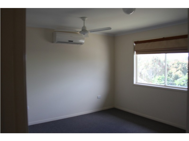 43 Malpas Street, Boyne Island QLD 4680