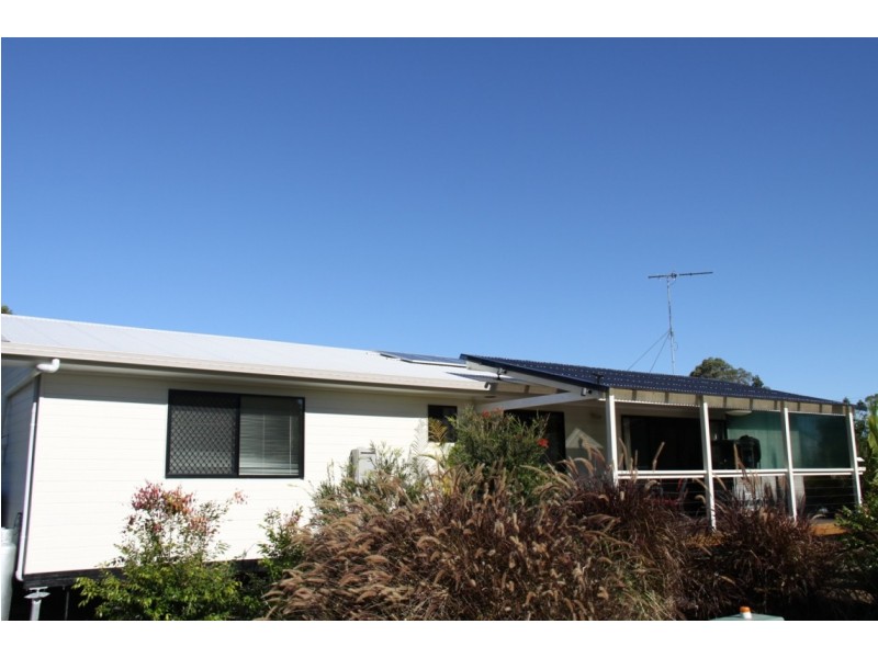 21 Awoonga Dam Road, Benaraby QLD 4680