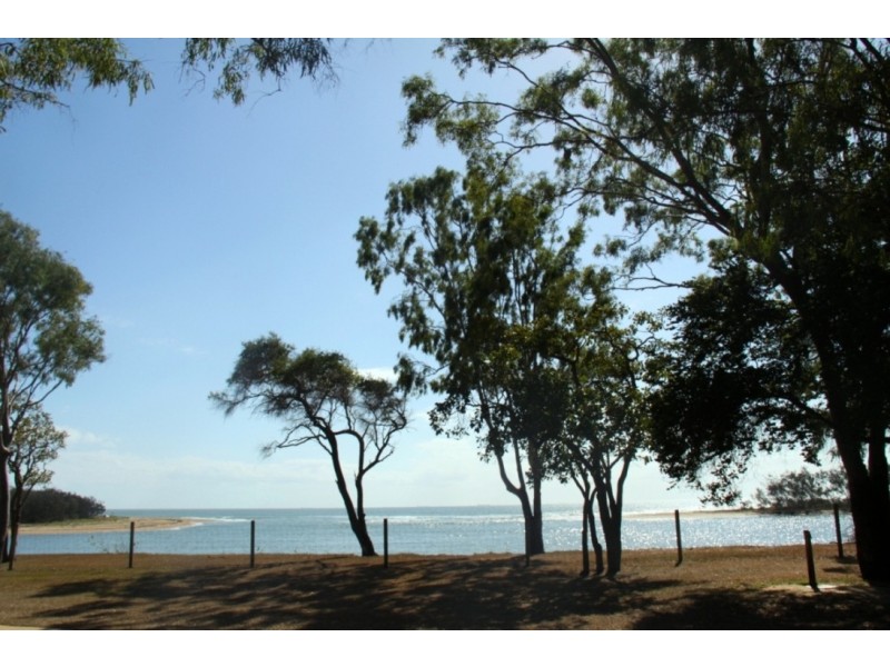 1 Ocean Street, Tannum Sands QLD 4680