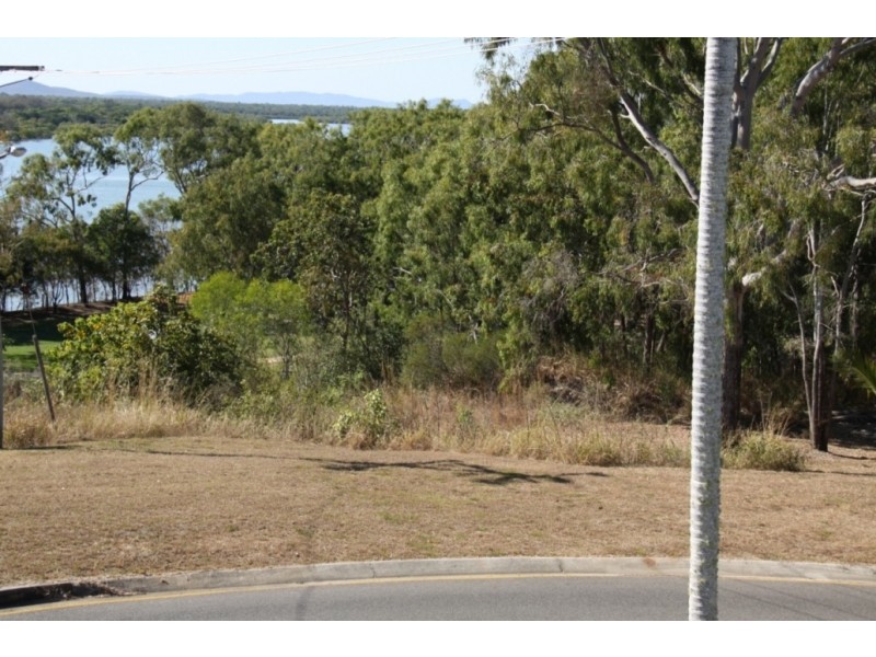 1 Ocean Street, Tannum Sands QLD 4680