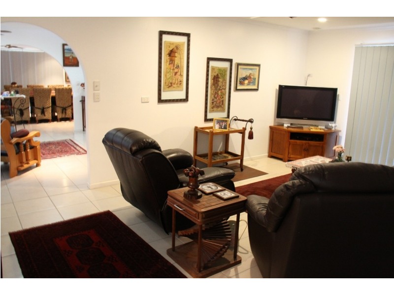 28 Hampton Dr, Tannum Sands QLD 4680