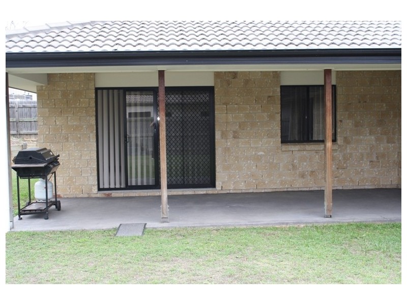 6 Cloncurry Ct, Tannum Sands QLD 4680