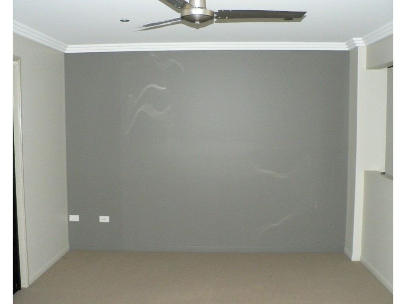 8 Golf View Drive, Boyne Island QLD 4680