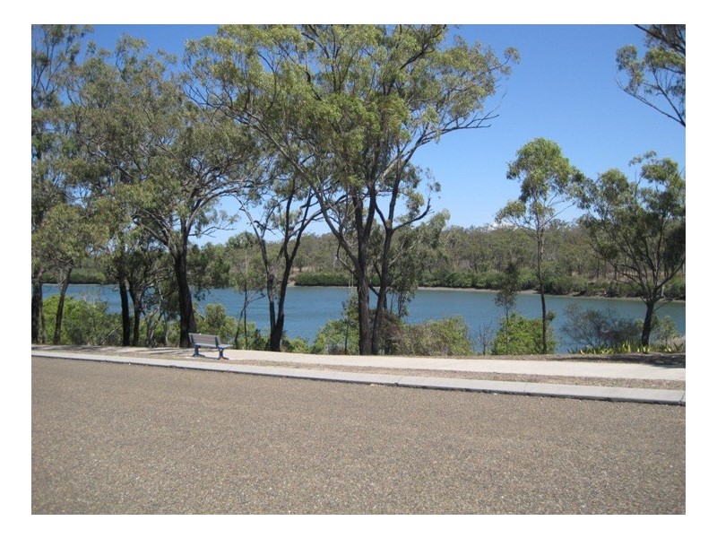29 Tarcoola Drive, Boyne Island QLD 4680
