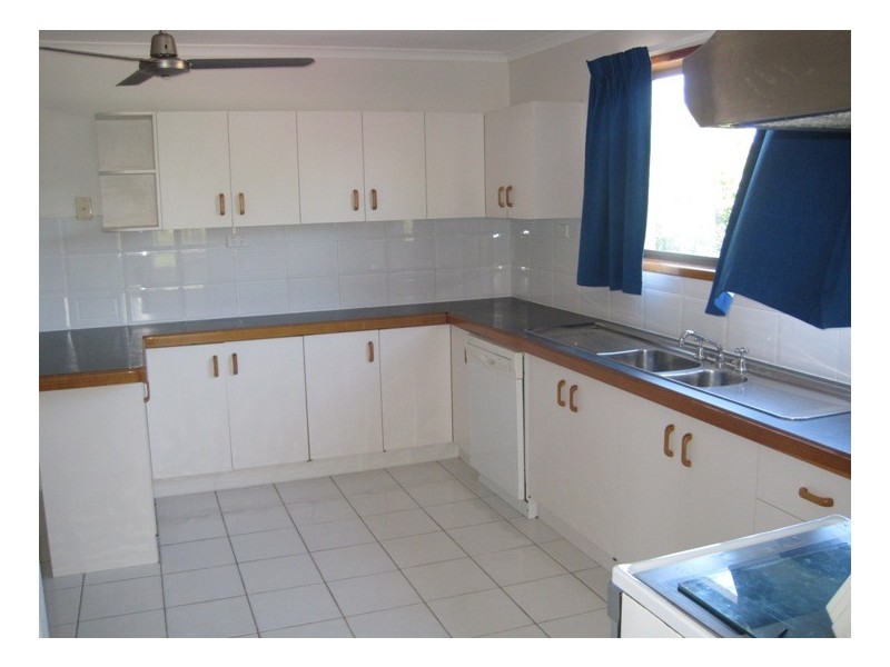 29 Tarcoola Drive, Boyne Island QLD 4680