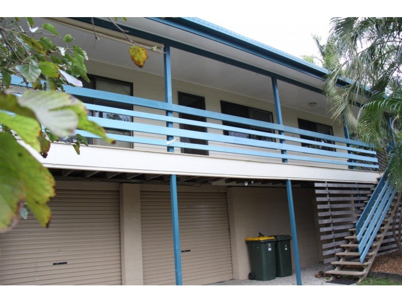 6 Bellemere Court, Boyne Island QLD 4680