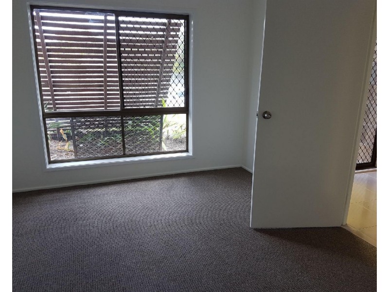 7 Waratah Cr, Tannum Sands QLD 4680