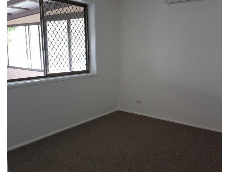 7 Waratah Cr, Tannum Sands QLD 4680