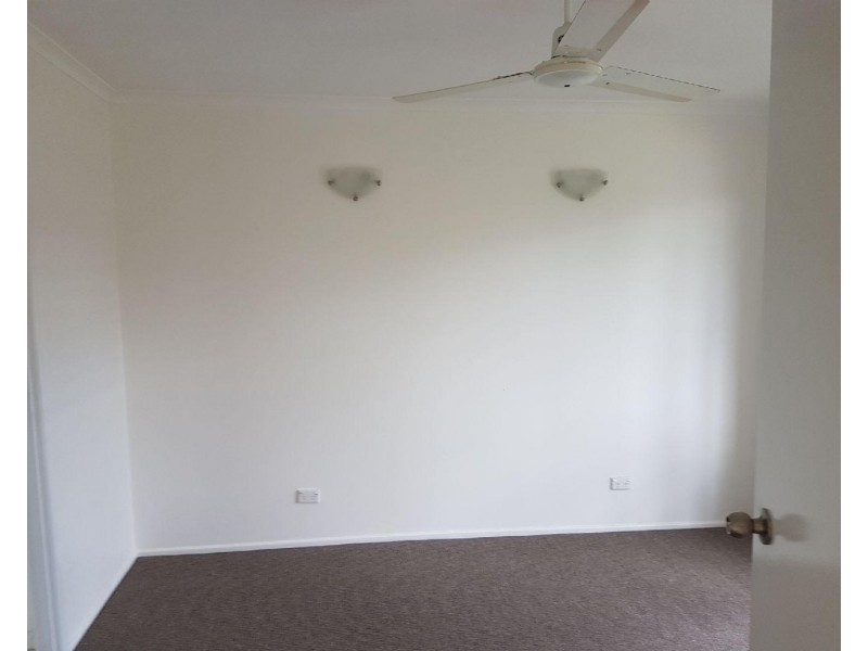 7 Waratah Cr, Tannum Sands QLD 4680