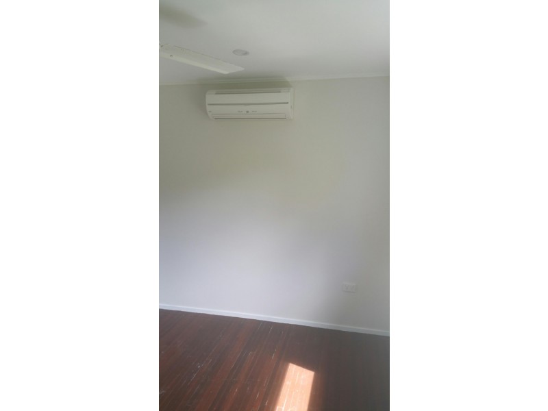 4 Zephyr Street, Tannum Sands QLD 4680