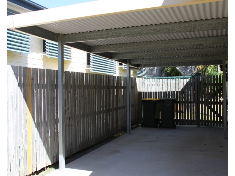 13 Davina Street, Boyne Island QLD 4680