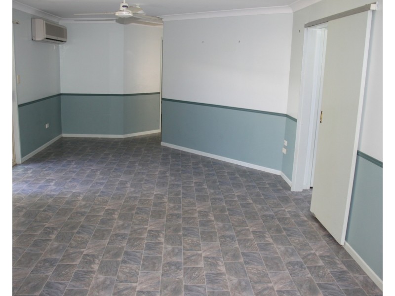 13 Davina Street, Boyne Island QLD 4680