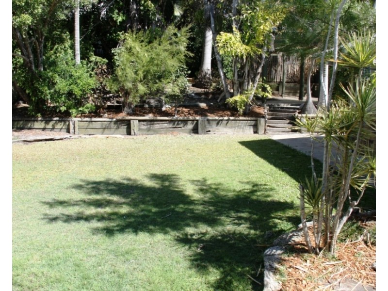 13 Davina Street, Boyne Island QLD 4680