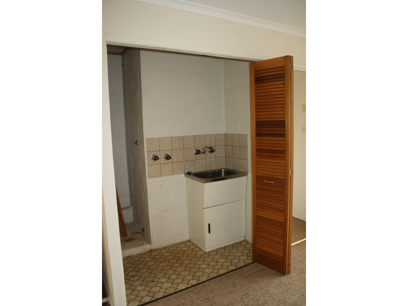 5/4 Arthur Street, Boyne Island QLD 4680