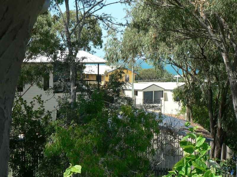 16 Donald Street, Tannum Sands QLD 4680