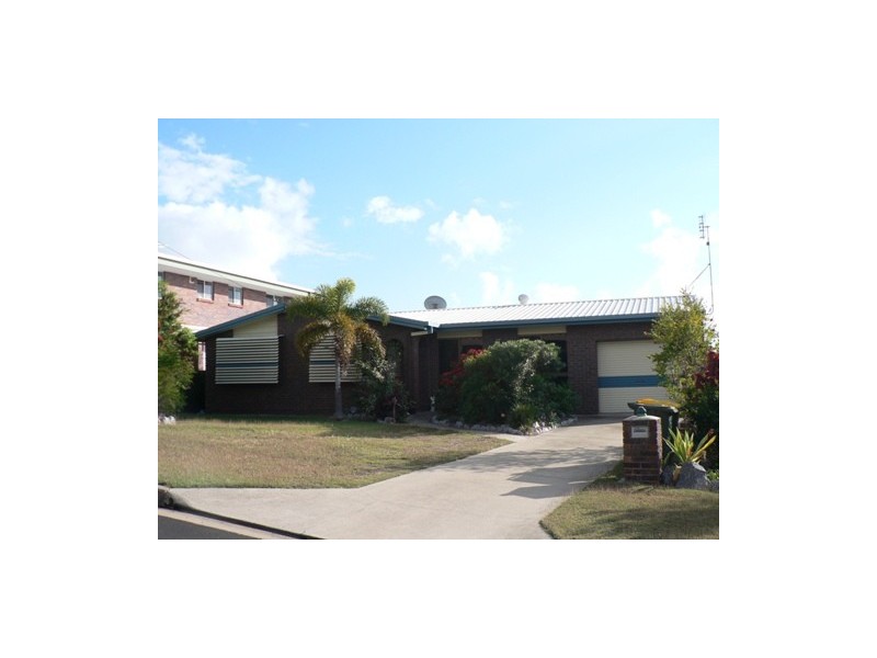 30 Scallop Street, Tannum Sands QLD 4680