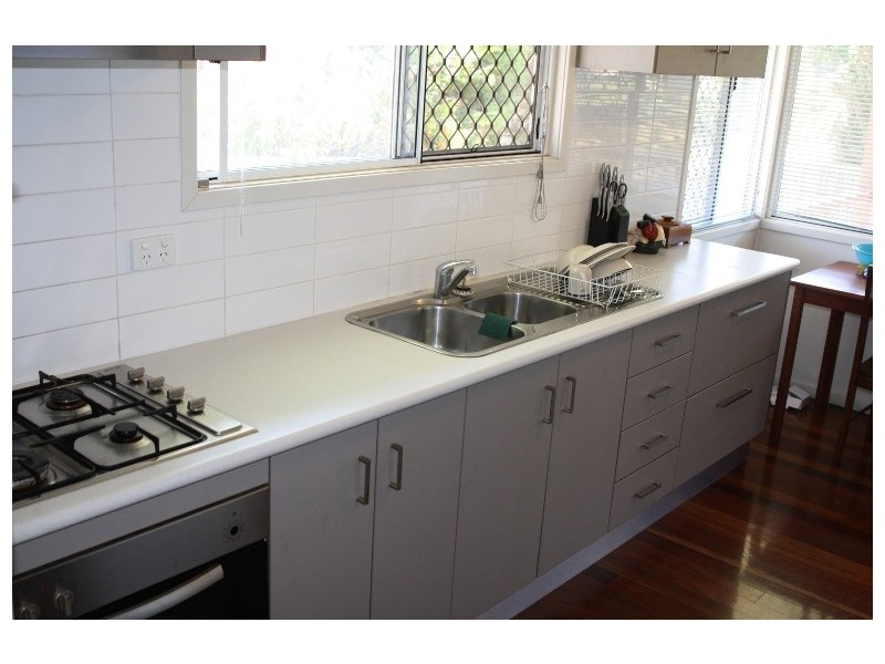 37 Melefont st, Gladstone QLD 4680