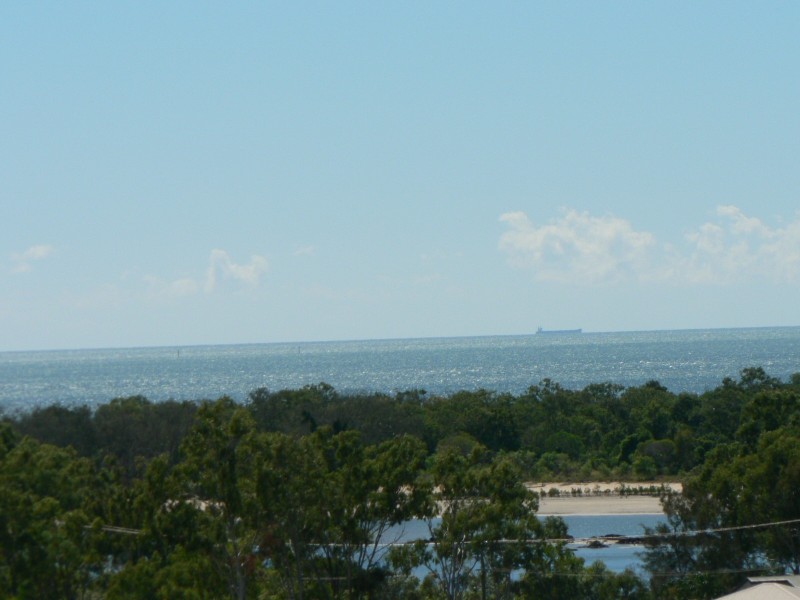 10 Jenny Lind Court, Boyne Island QLD 4680