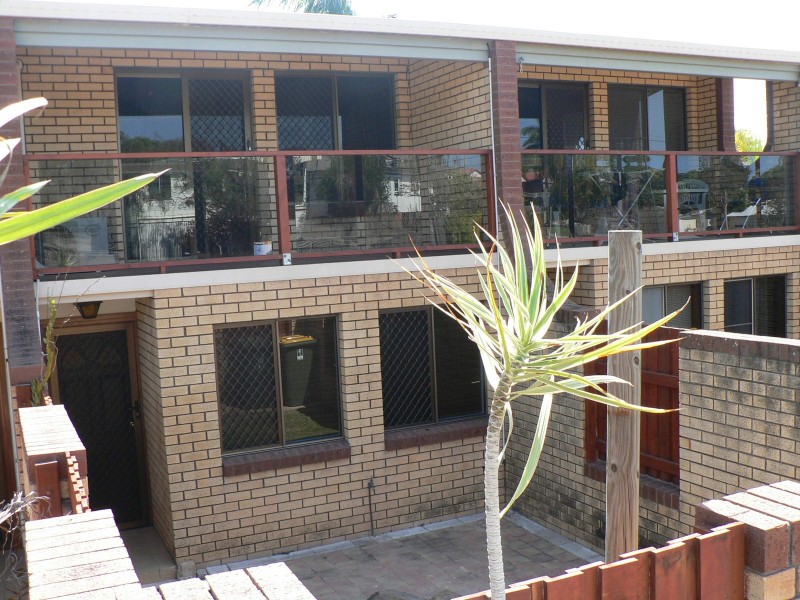 4/26 Beach, Tannum Sands QLD 4680