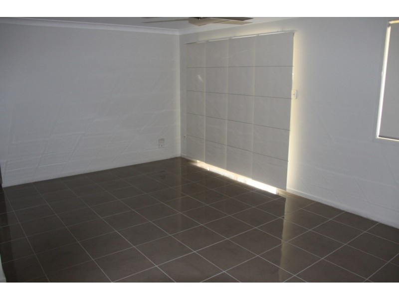 25 Latrobe Street, Tannum Sands QLD 4680