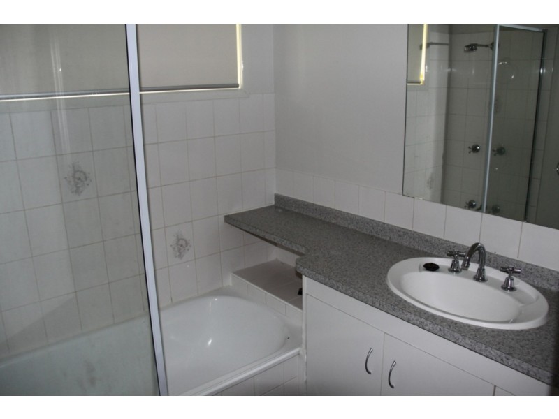 25 Latrobe Street, Tannum Sands QLD 4680