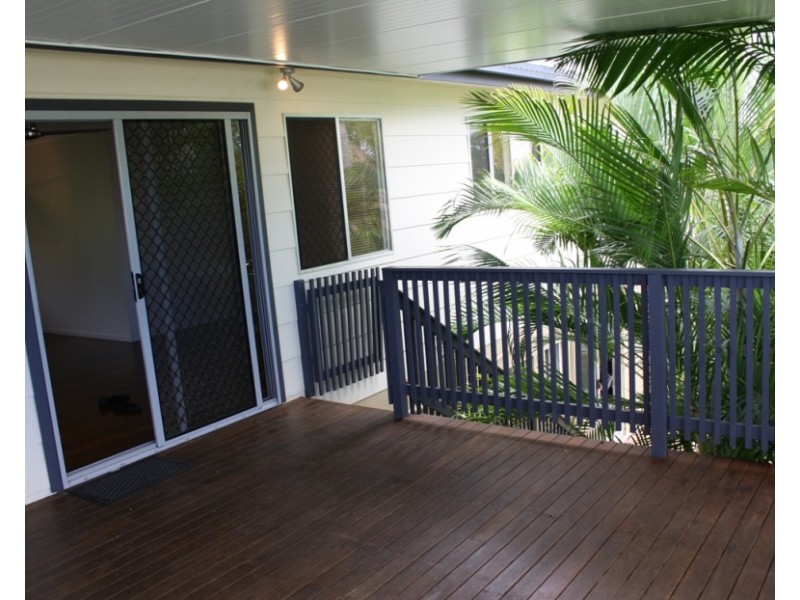 10 Macedon Street, Tannum Sands QLD 4680