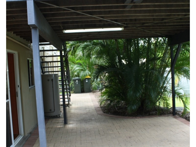 10 Macedon Street, Tannum Sands QLD 4680