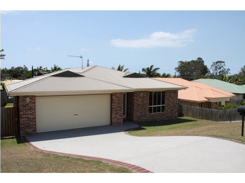 8 Richard Street, Boyne Island QLD 4680