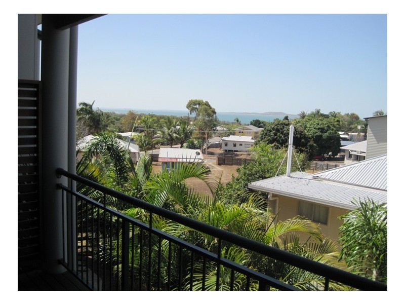 1/18 Pacific Avenue, Tannum Sands QLD 4680