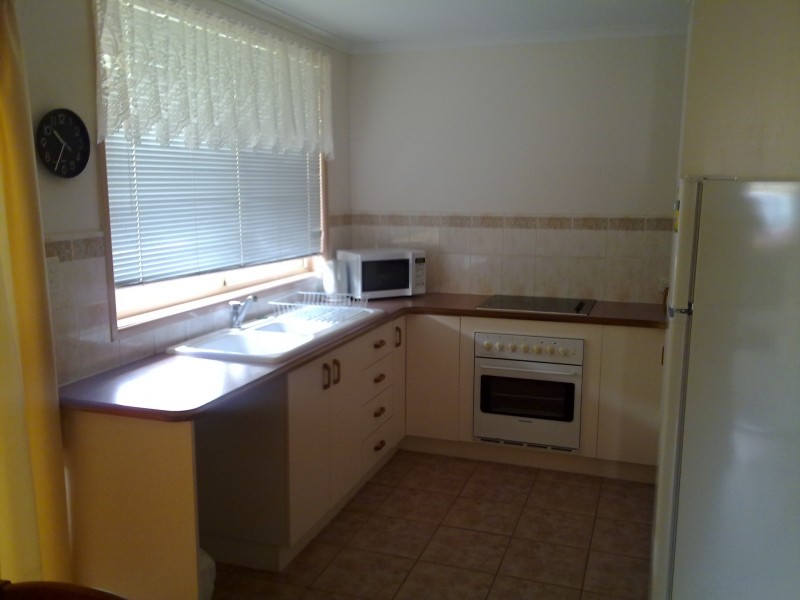 1/2 Donald Street, Tannum Sands QLD 4680