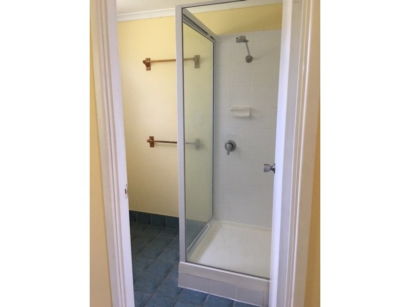 19 Katandra St, Boyne Island QLD 4680