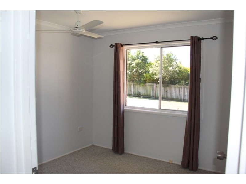 29 DAVINA ST, Boyne Island QLD 4680