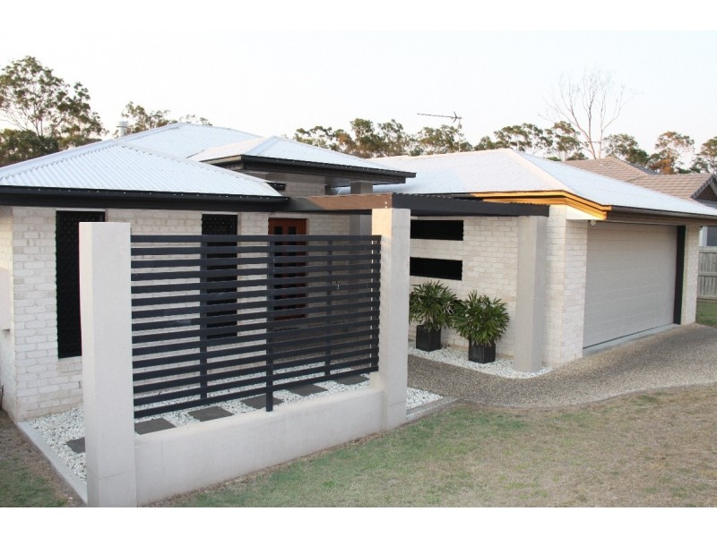 27 Longreach, Tannum Sands QLD 4680