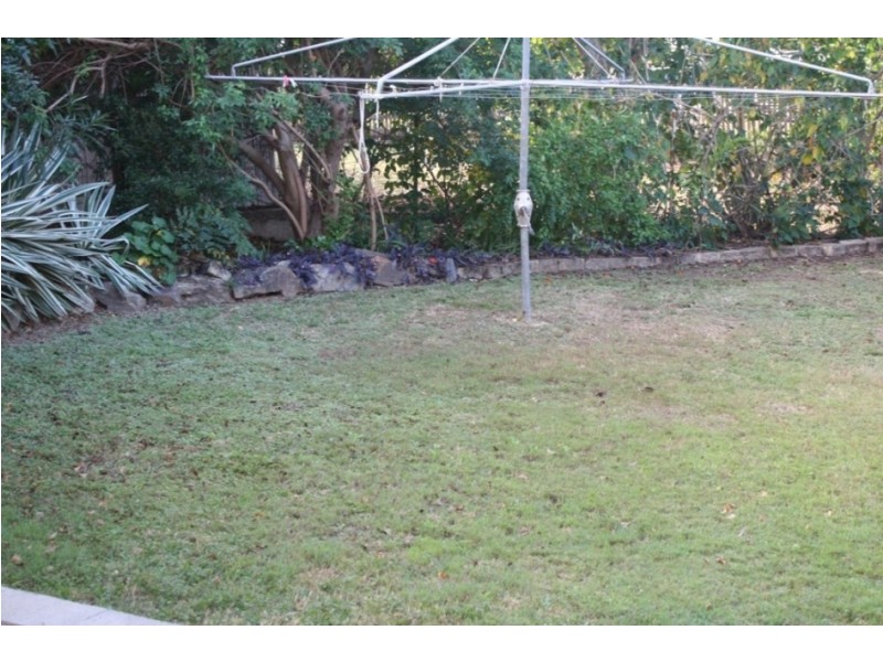 16 Donald Street, Tannum Sands QLD 4680
