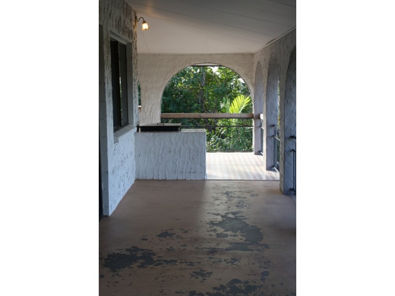 16 Donald Street, Tannum Sands QLD 4680