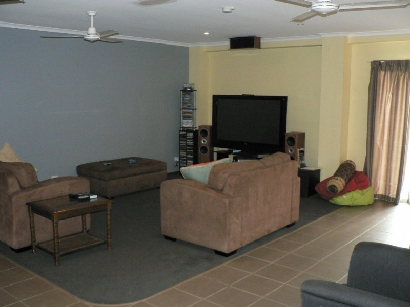 14 Silverton Dr, Tannum Sands QLD 4680